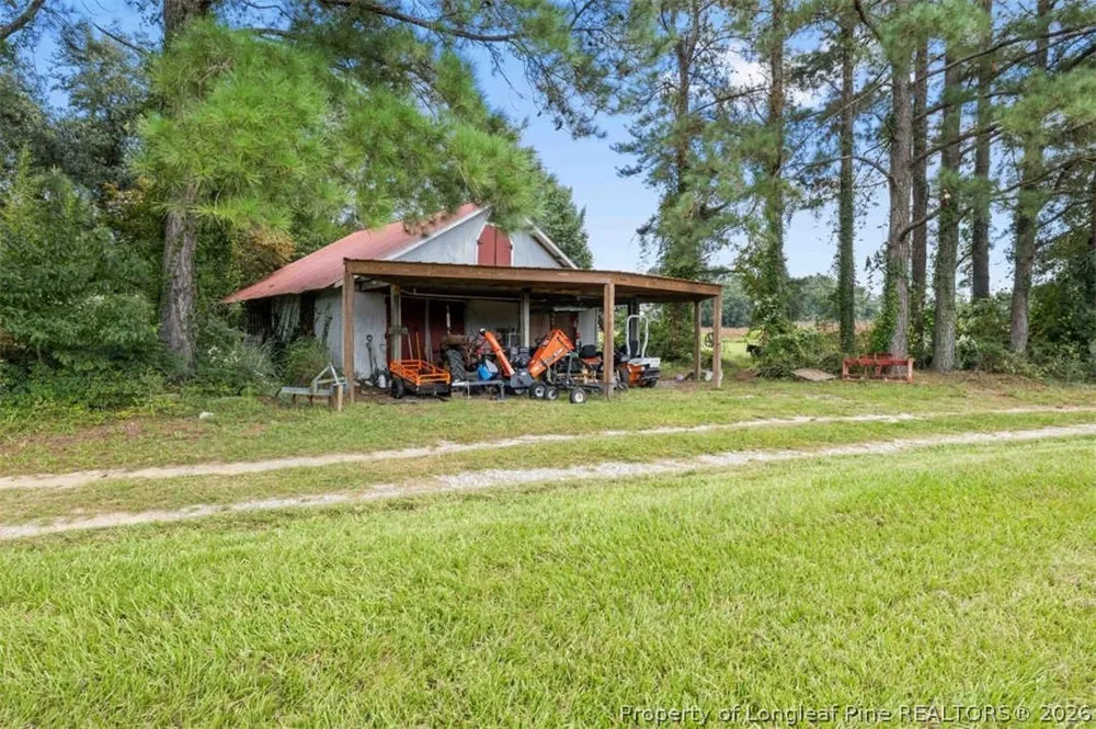 10958 NC 904 Fairmont, NC 28340