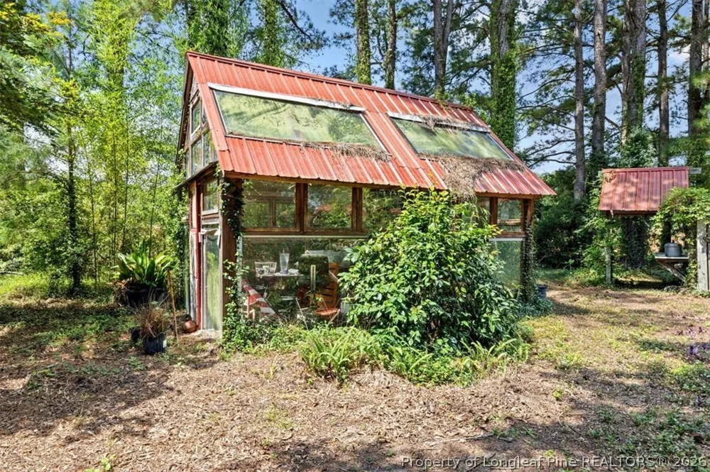 10958 NC 904 Fairmont, NC 28340