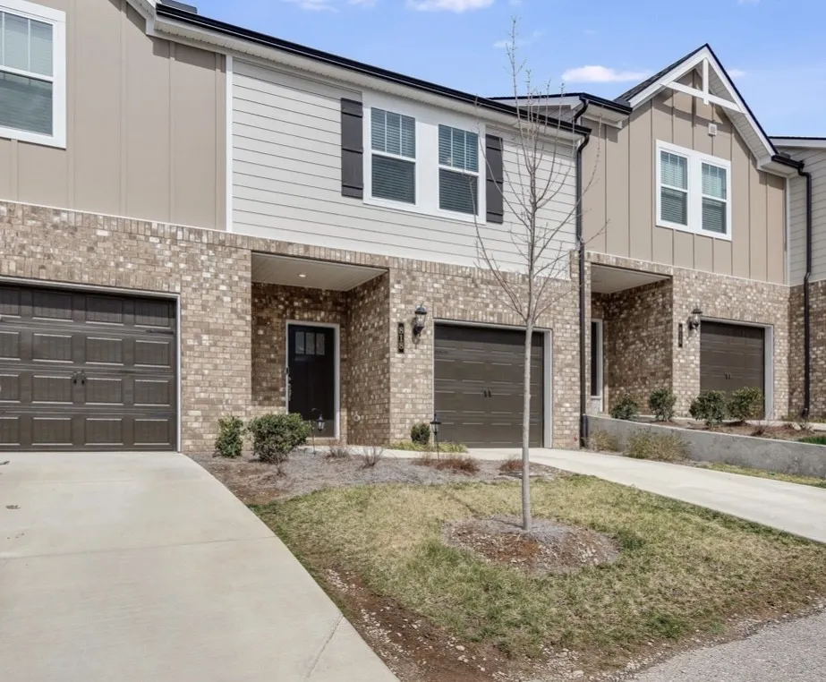 818 Arrington Way Columbia, TN 38401