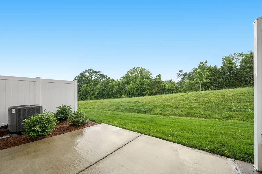 818 Arrington Way Columbia, TN 38401