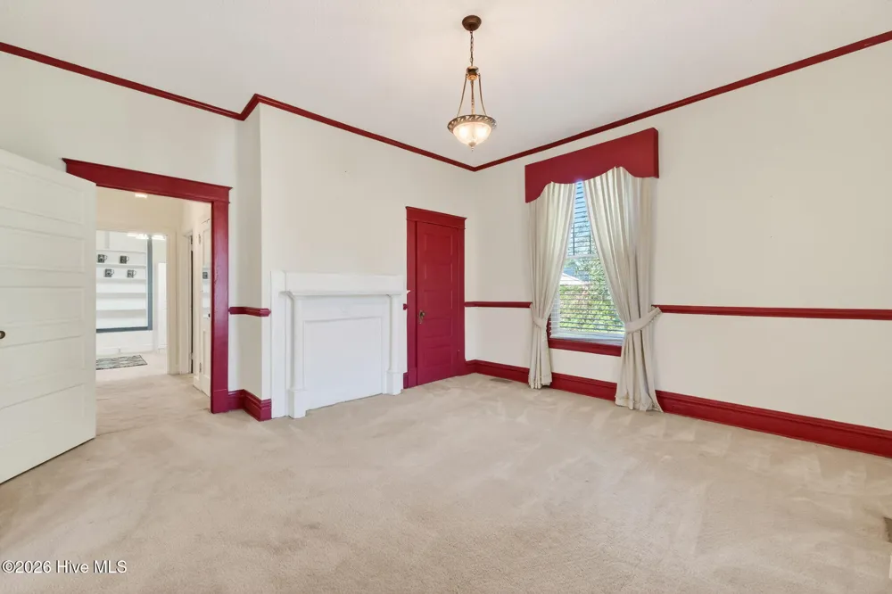 301 E Stanley Street Four Oaks, NC 27524