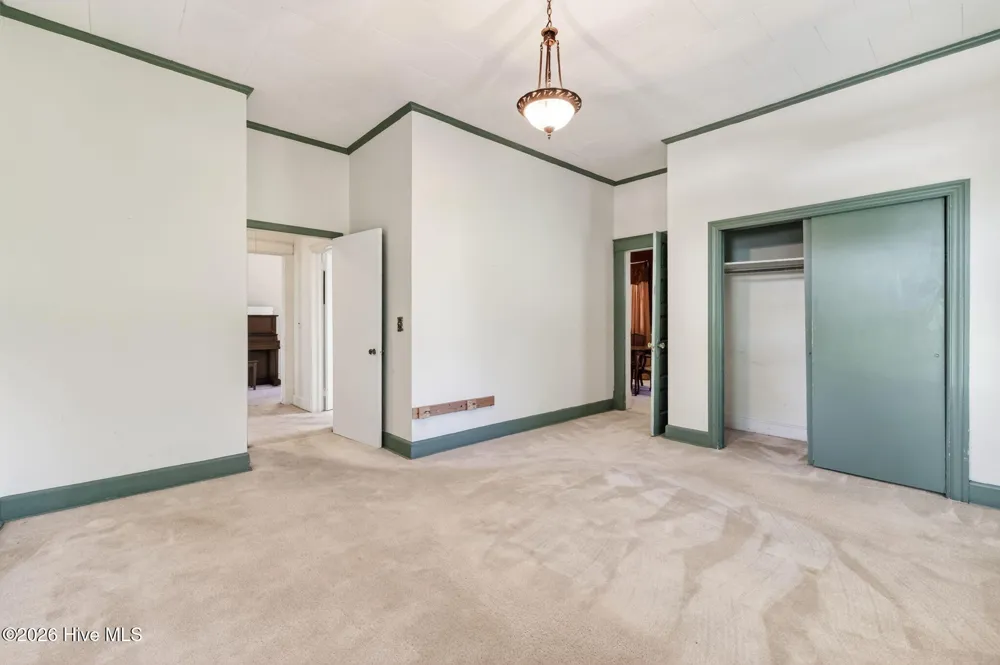 301 E Stanley Street Four Oaks, NC 27524