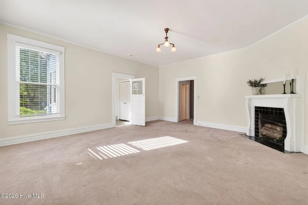 301 E Stanley Street Four Oaks, NC 27524