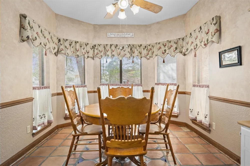 215 Enchanted Estates Drive Crockett, TX 75835