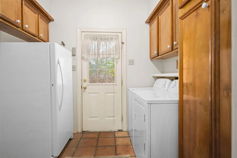 215 Enchanted Estates Drive Crockett, TX 75835