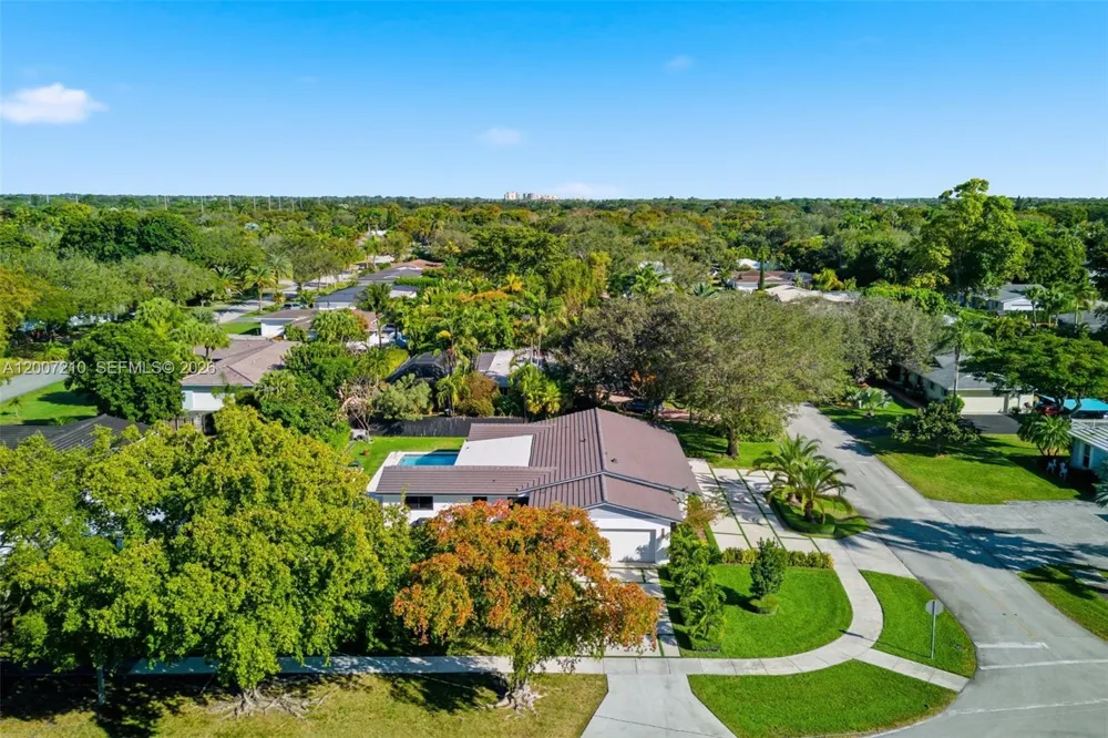 8625 SW 147th St Palmetto Bay, FL 33158