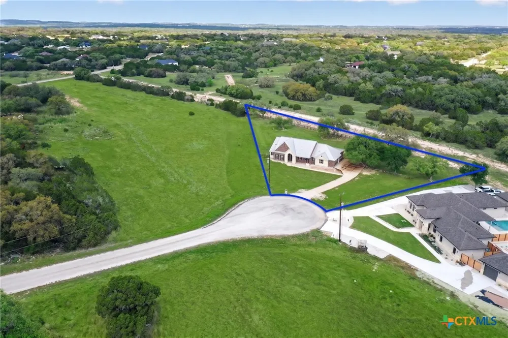 815 Serene Waters Spring Branch, TX 78070