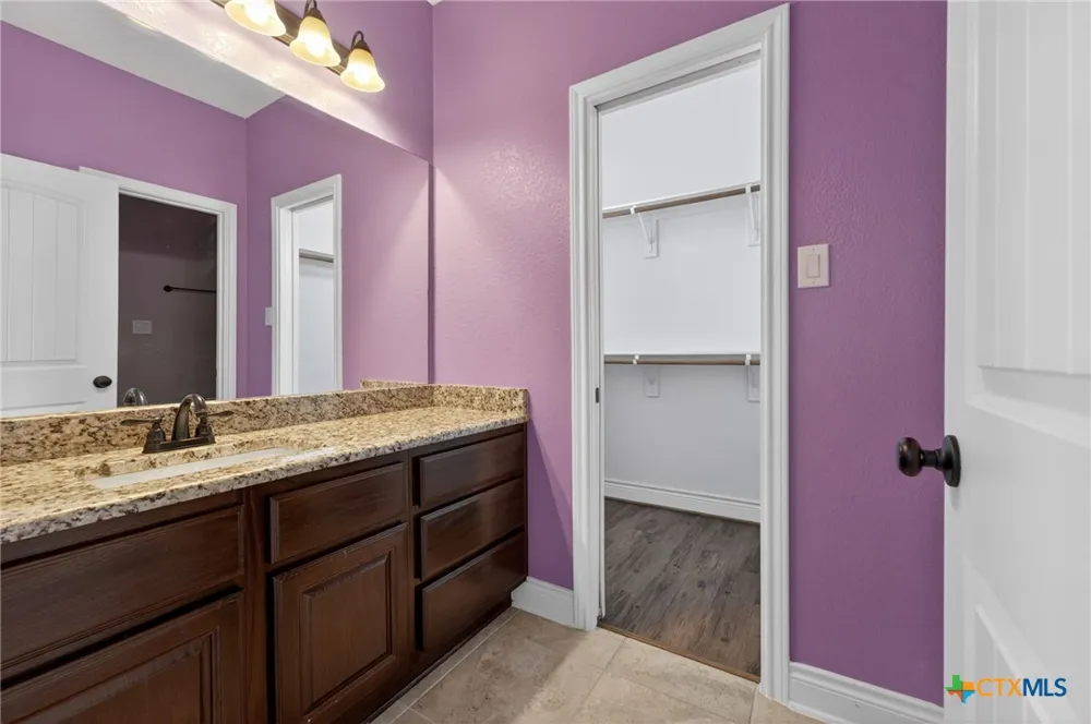 815 Serene Waters Spring Branch, TX 78070