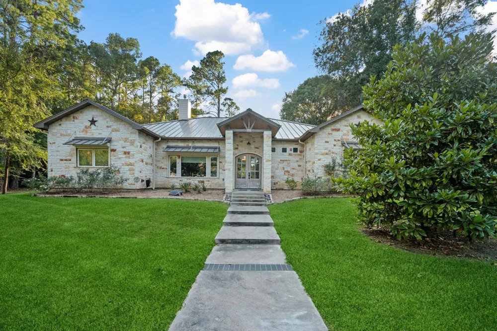 201 Harbor Run Drive Coldspring, TX 77331