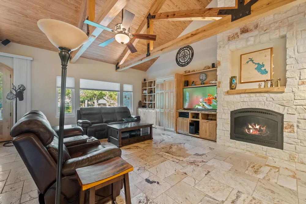 201 Harbor Run Drive Coldspring, TX 77331
