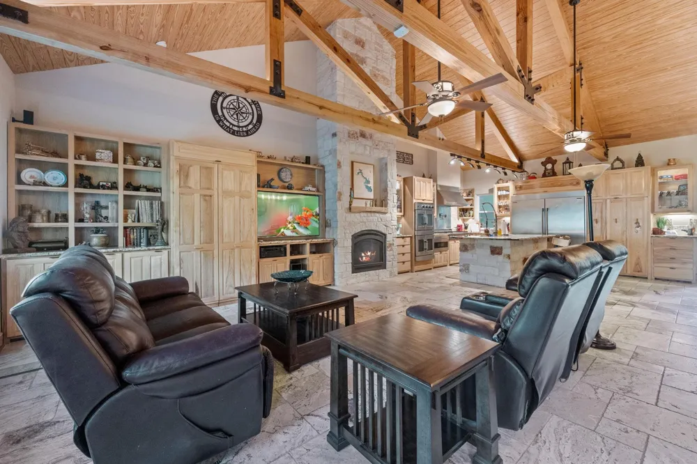 201 Harbor Run Drive Coldspring, TX 77331