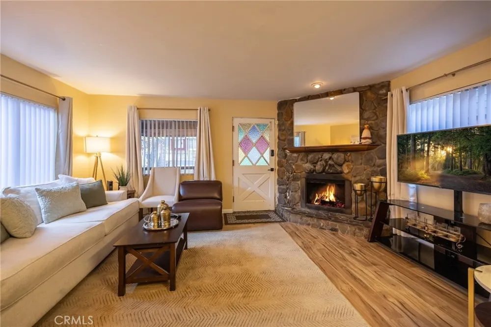 351 Pine Lane Sugarloaf, CA 92386