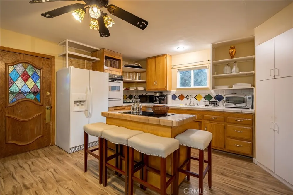 351 Pine Lane Sugarloaf, CA 92386
