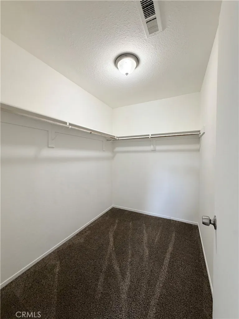 1190 S Winery Avenue #289 Fresno, CA 93727