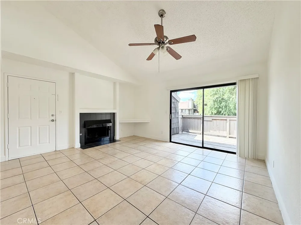1190 S Winery Avenue #289 Fresno, CA 93727