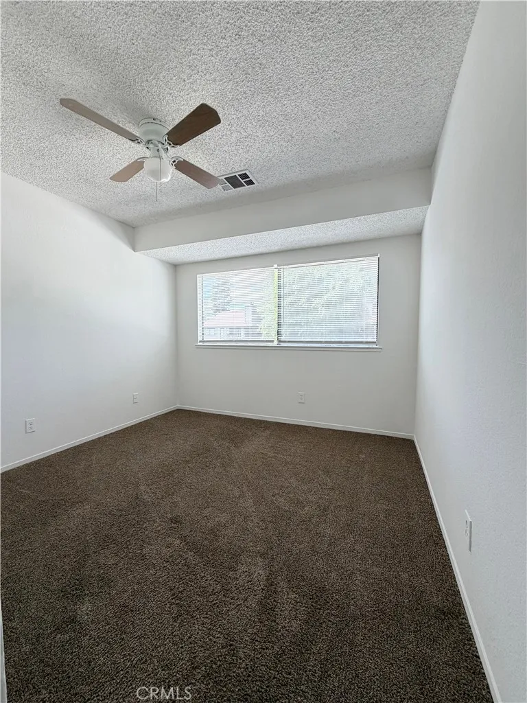 1190 S Winery Avenue #289 Fresno, CA 93727