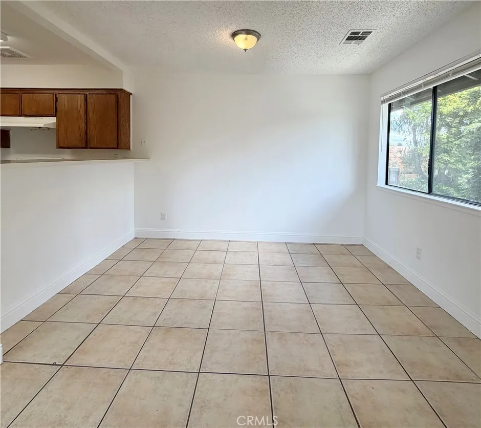 1190 S Winery Avenue #289 Fresno, CA 93727
