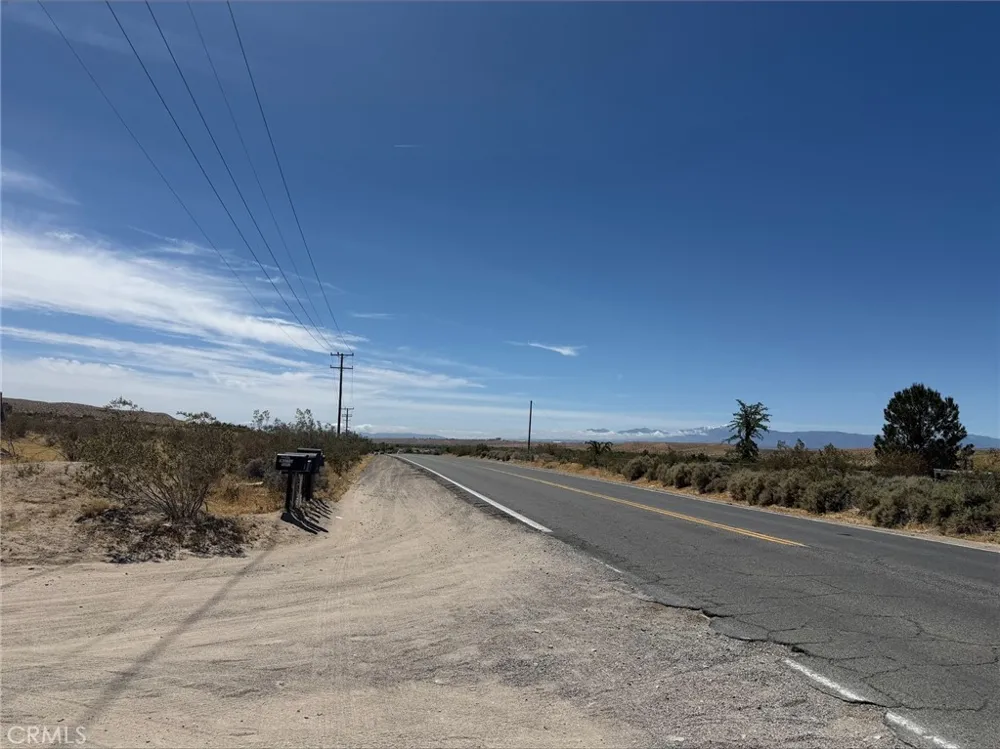 27 Oleander Street Oro Grande, CA 92368