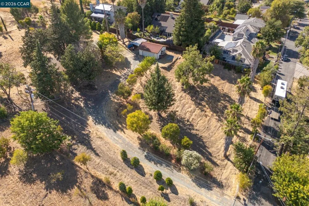 1051 Tilley Cir Concord, CA 94518
