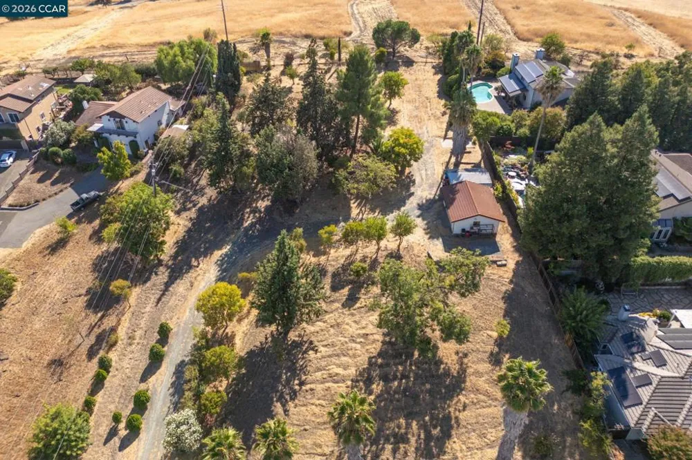 1051 Tilley Cir Concord, CA 94518