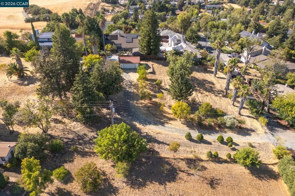 1051 Tilley Cir Concord, CA 94518