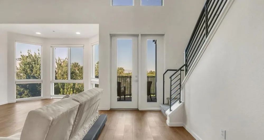 912 Campisi Way #402 Campbell, CA 95008