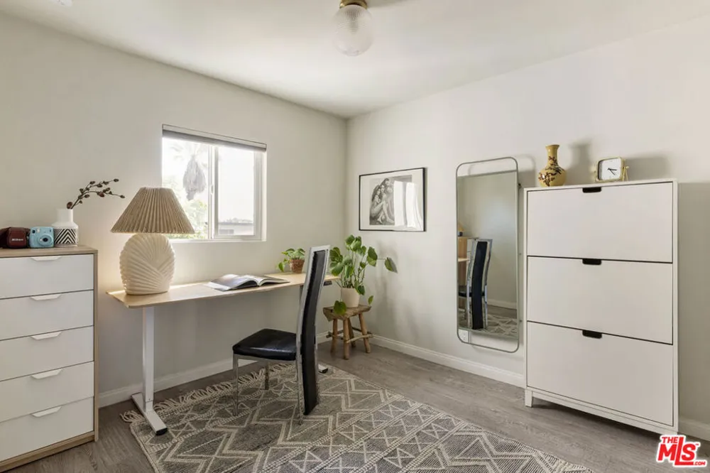 5624 Stratford Road Los Angeles, CA 90042