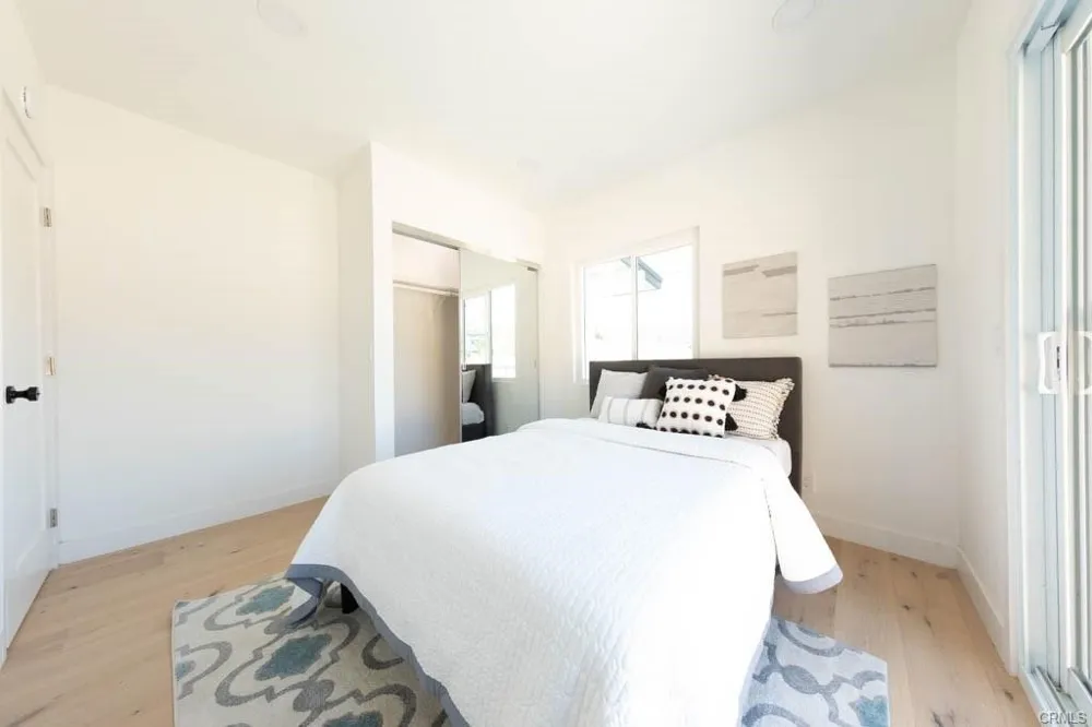 818 Avenue 51 Los Angeles, CA 90042