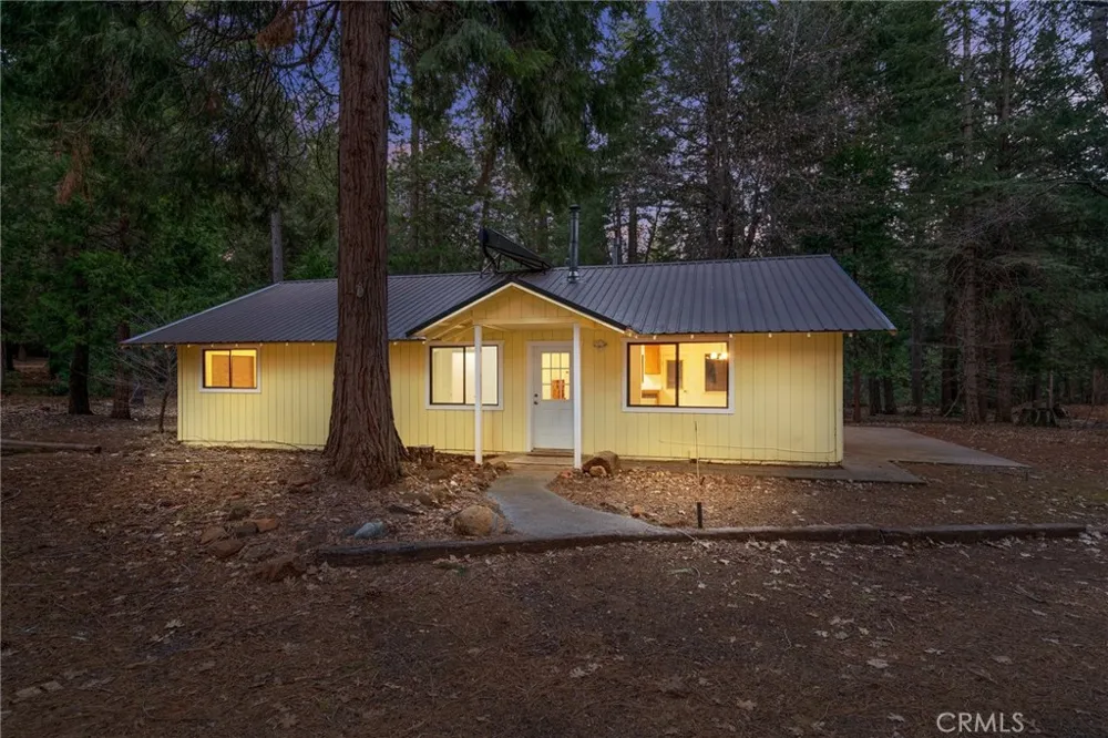 5498 Platt Mountain Forest Ranch, CA 95942