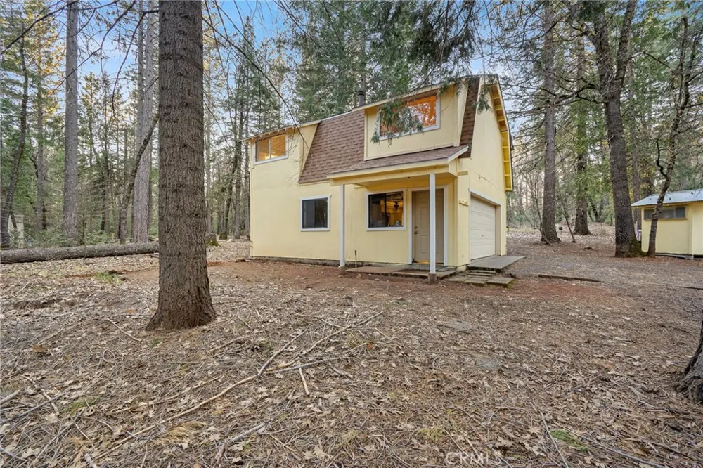 5498 Platt Mountain Forest Ranch, CA 95942