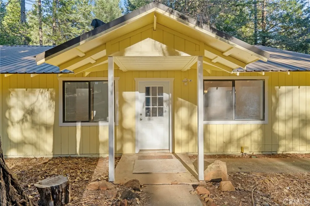5498 Platt Mountain Forest Ranch, CA 95942