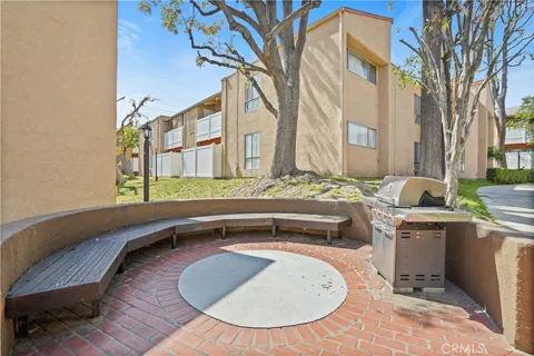 10331 Lindley #150