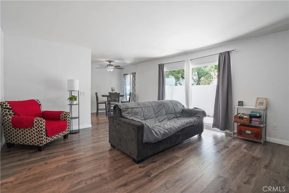 10331 Lindley #150 Porter Ranch, CA 91326