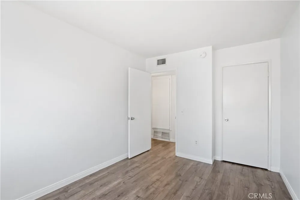 10331 Lindley #150 Porter Ranch, CA 91326