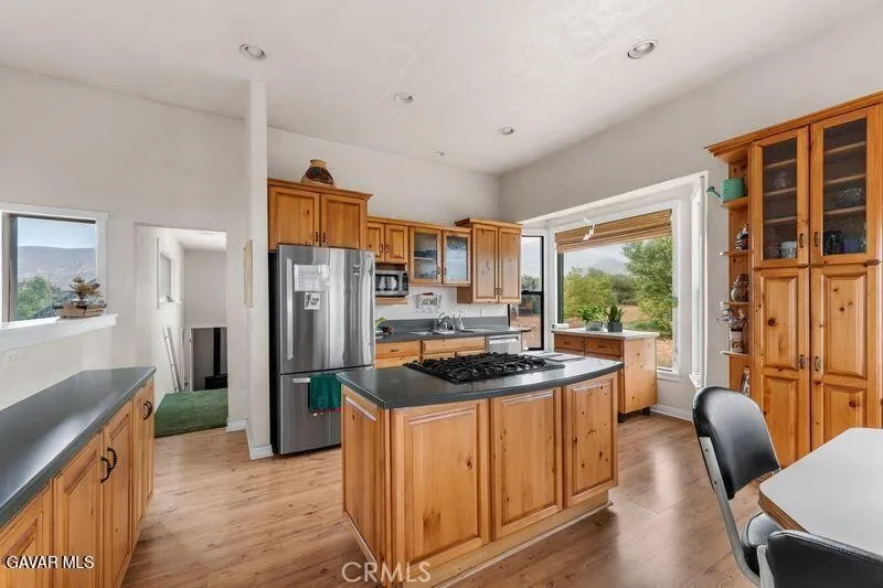 17041 Summers Drive Tehachapi, CA 93561