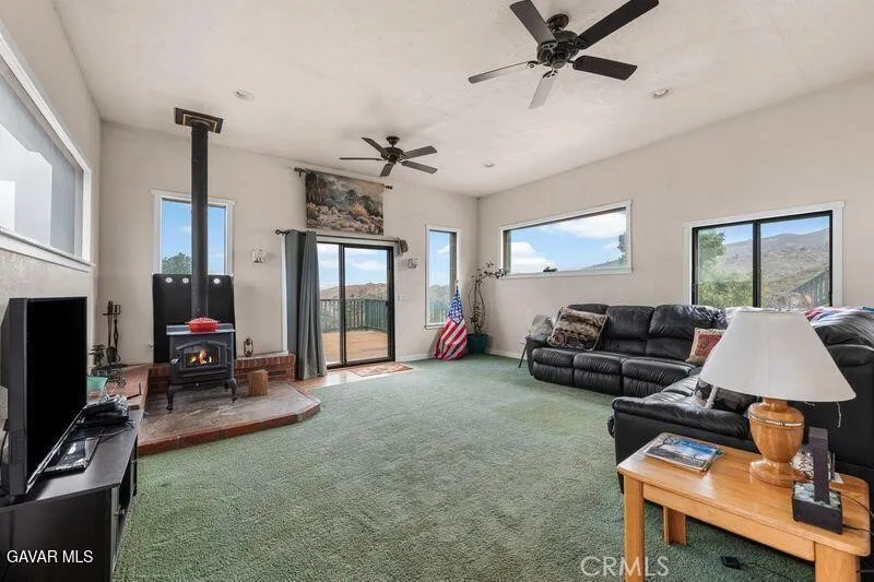 17041 Summers Drive Tehachapi, CA 93561
