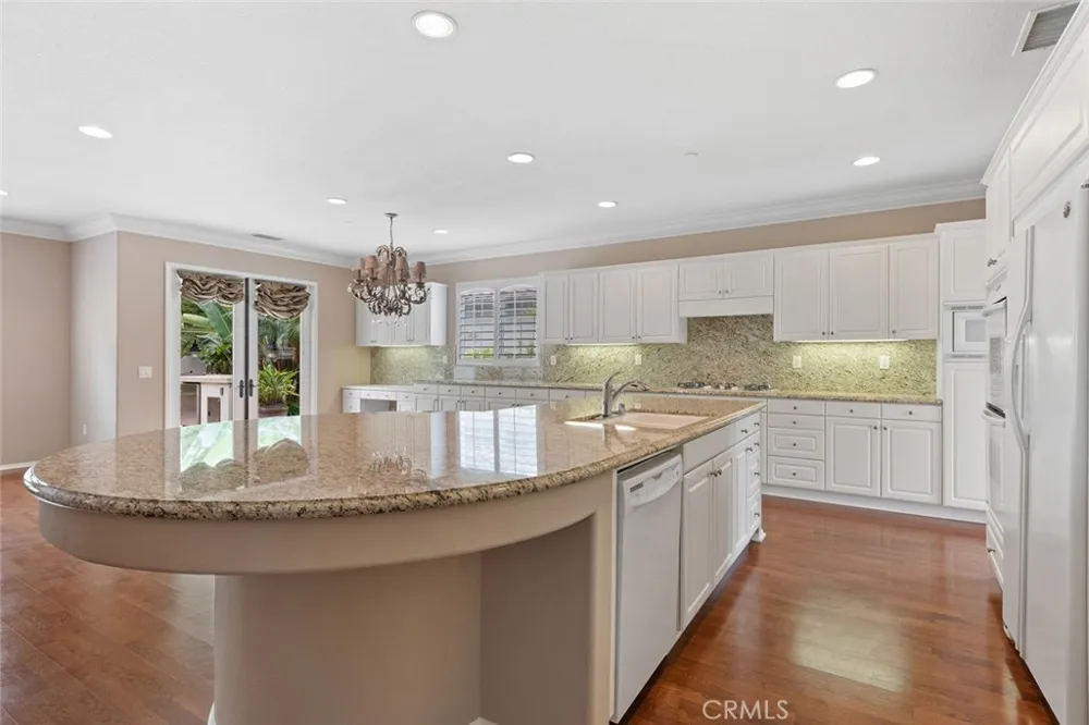 2 Corte Tallista San Clemente, CA 92673