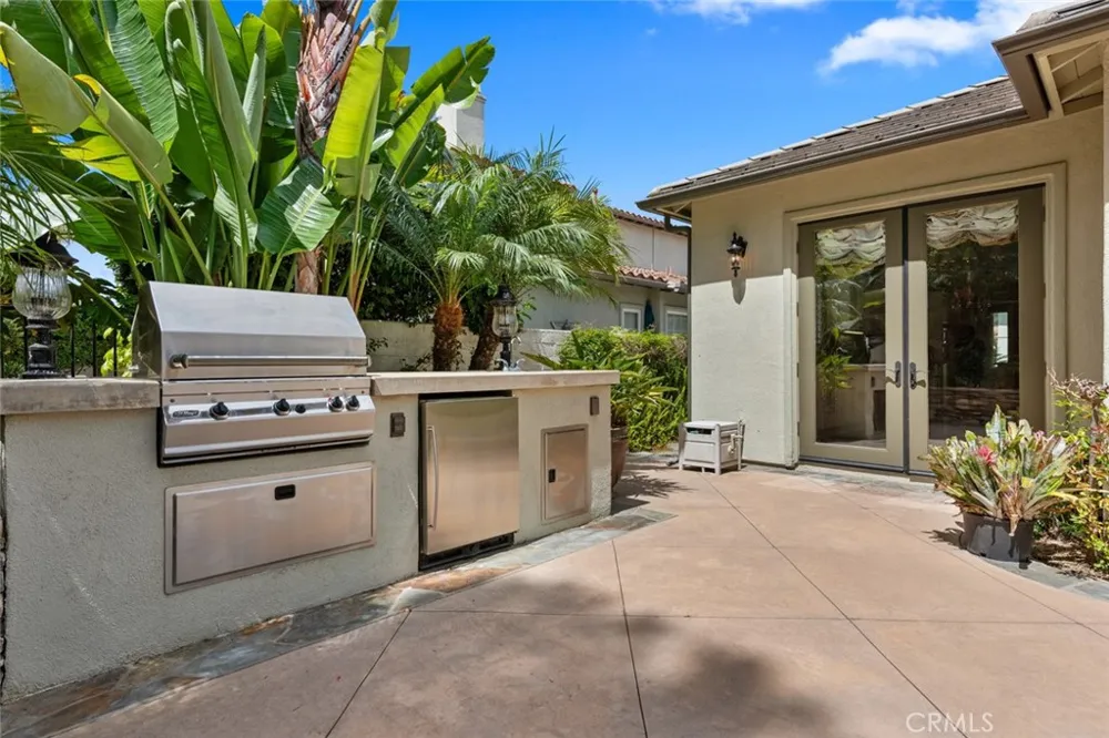 2 Corte Tallista San Clemente, CA 92673