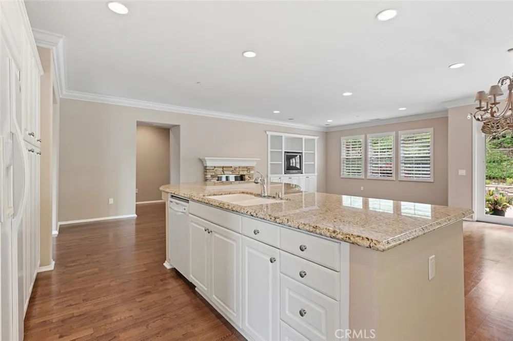 2 Corte Tallista San Clemente, CA 92673