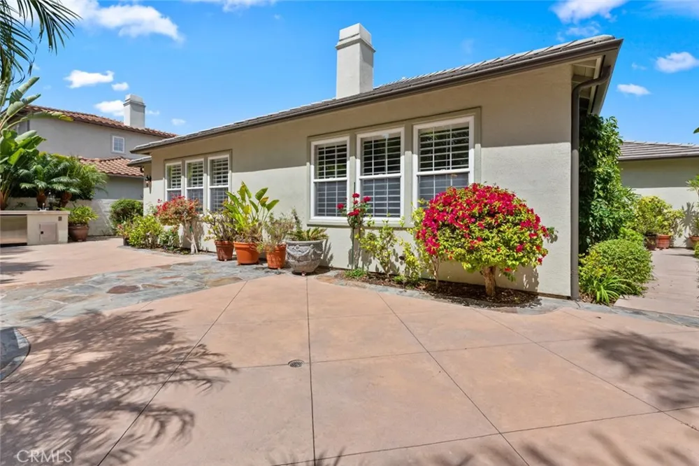 2 Corte Tallista San Clemente, CA 92673