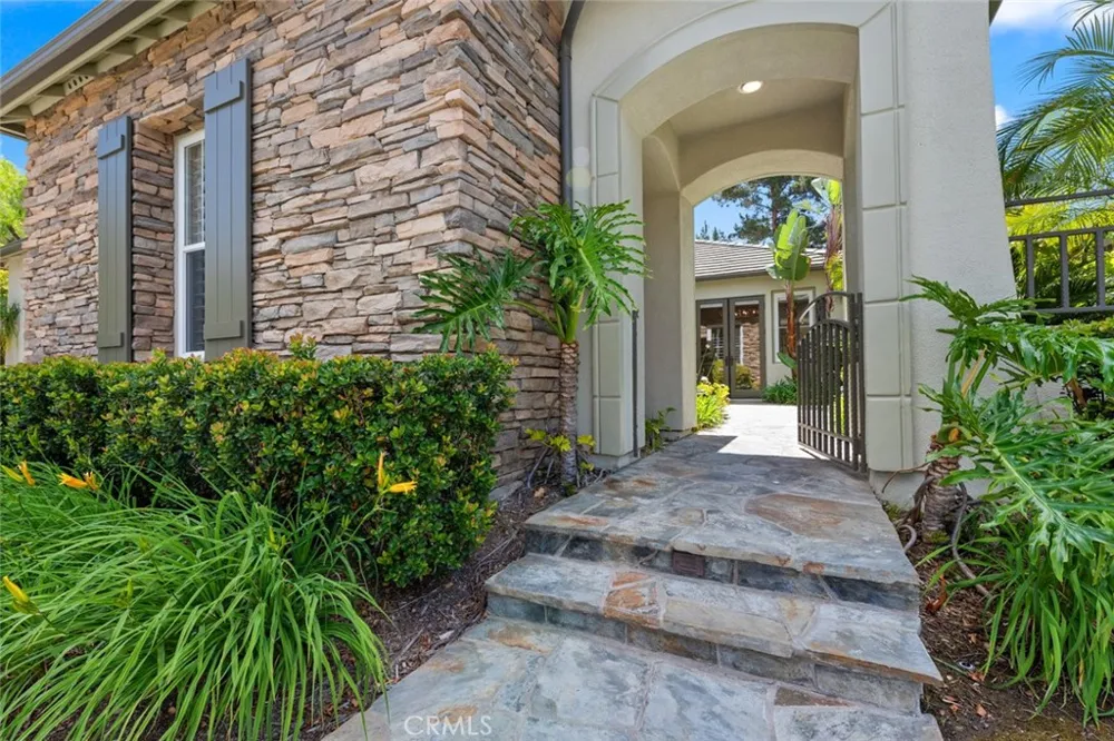 2 Corte Tallista San Clemente, CA 92673