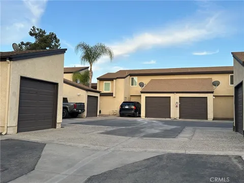 274 Parkview Place