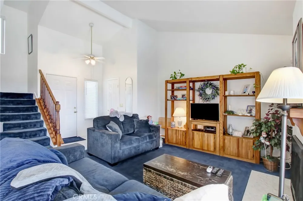 274 Parkview Place Lake Elsinore, CA 92530