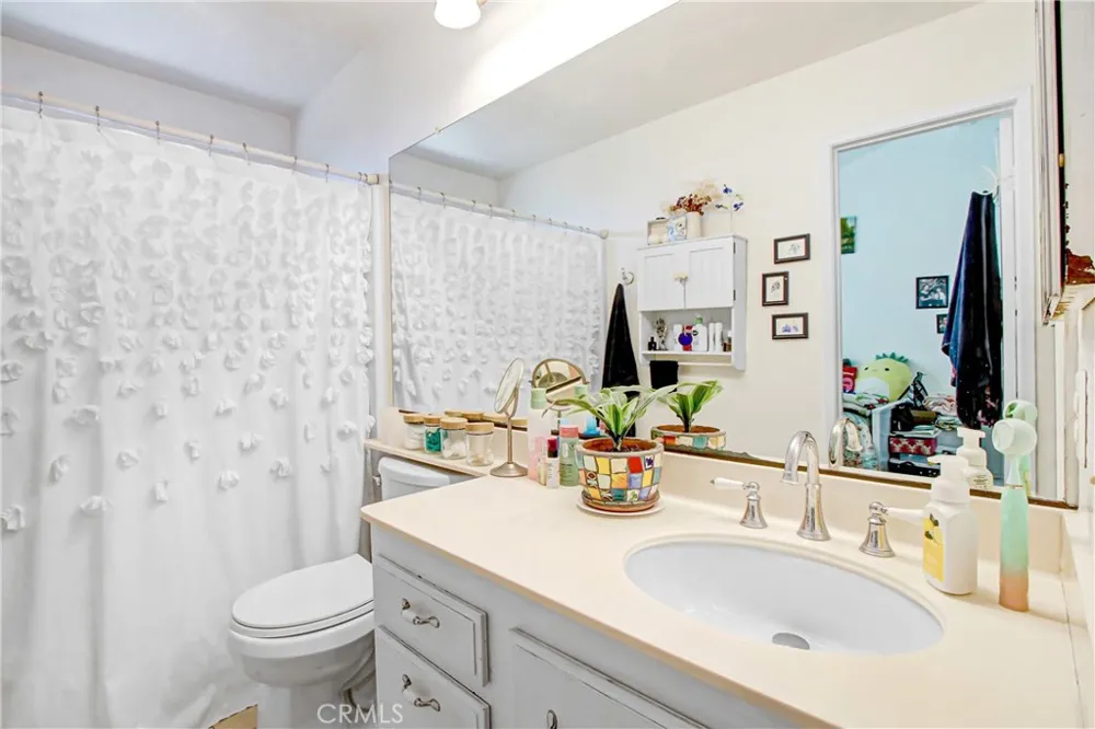 274 Parkview Place Lake Elsinore, CA 92530
