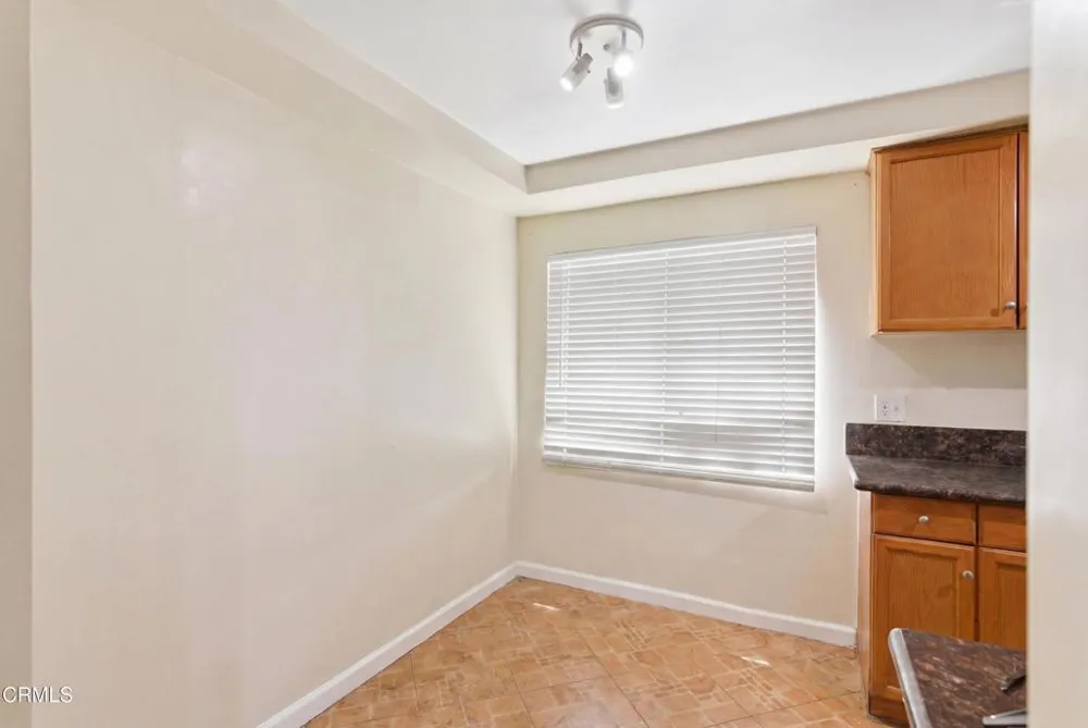 9051 Cedros Avenue #8 Panorama City, CA 91402