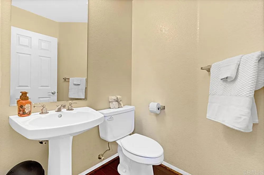 12595 Swan Canyon Place San Diego, CA 92131