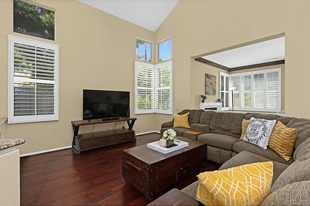 12595 Swan Canyon Place San Diego, CA 92131