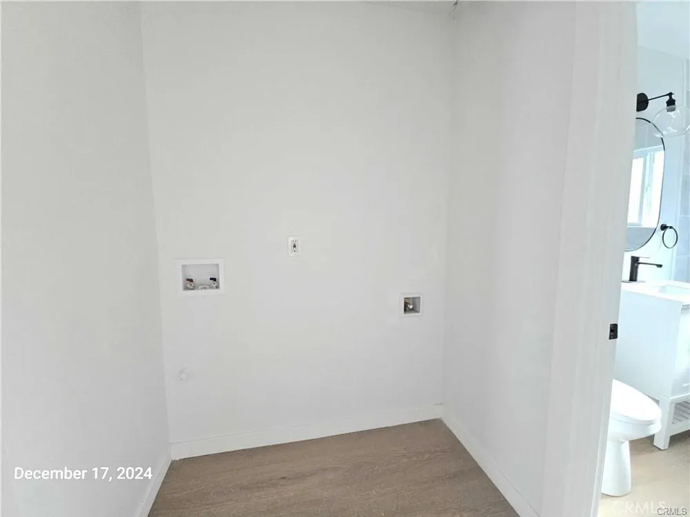 11171 Bullis Lynwood, CA 90262