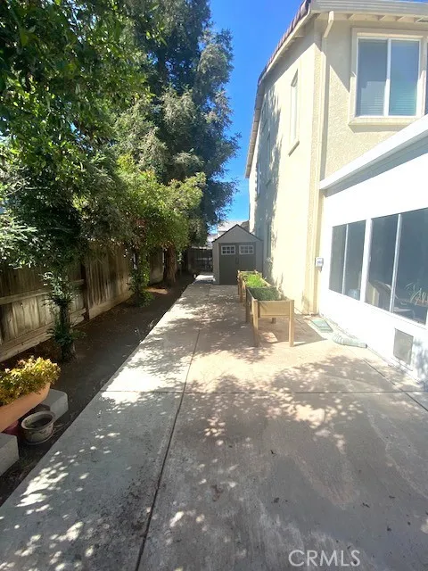 1220 E Springer Drive Turlock, CA 95382