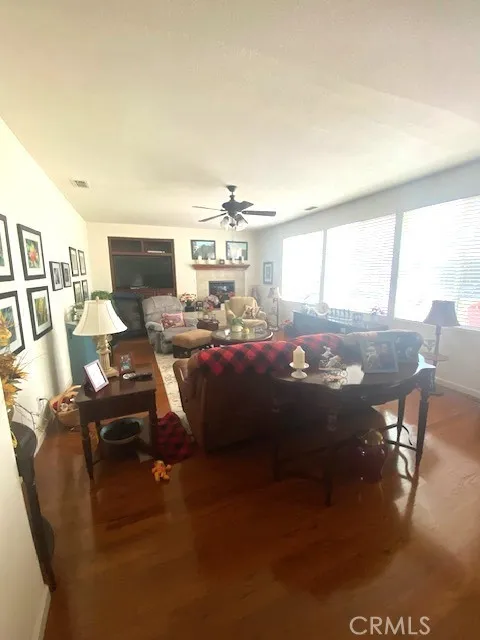 1220 E Springer Drive Turlock, CA 95382